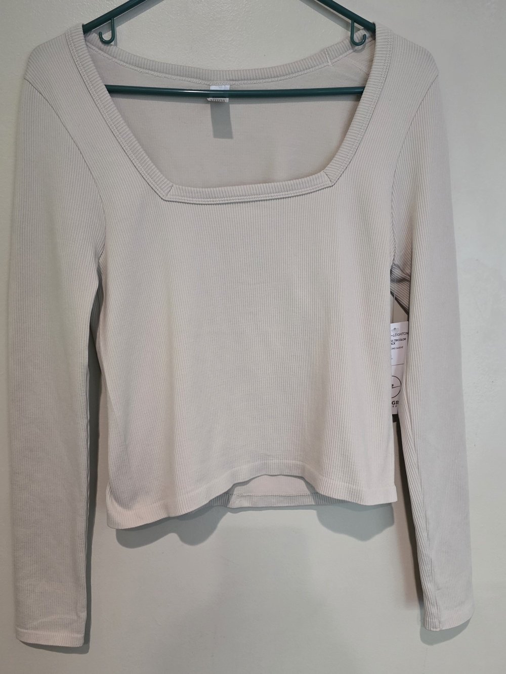 90 Degree by Reflex Women's White Stretch Knit Top L Square Neck Long Sleeve NWT